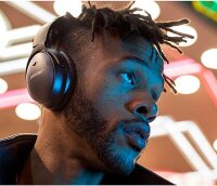 Bose QuietComfort 45 kabellose Noise-Cancelling-Bluetooth-Kopfhörer, Mikro, Schwarz, Einheitsgröße, 866724-0100 Schwarz Ohrumschließend