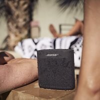Bose SoundLink Color Bluetooth Speaker II - Tragbaren Bluetooth-Lautsprecher (Wasserabweisend), Grau, 752195-0100, Schwarz