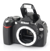 Nikon D60 + AF-S DX NIKKOR 18-55mm 10,2 MP CCD 3872 x...