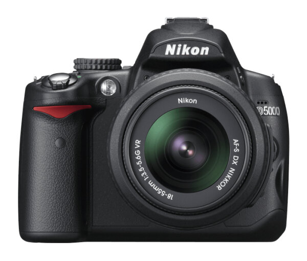 Nikon D5000 + AF-S DX NIKKOR 18-55mm SLR-Kamera-Set 12,3 MP CMOS 4288 x 2848 Pixel Schwarz